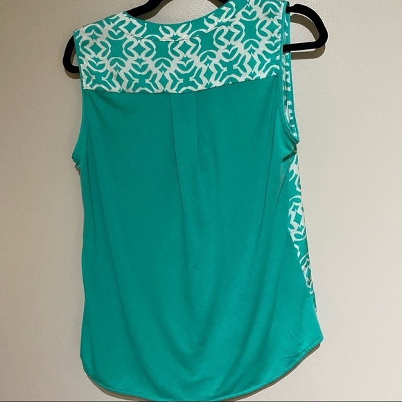 Hanna & Gracie Teal and White Geometric Pattern Blouse - Picture 3 of 7